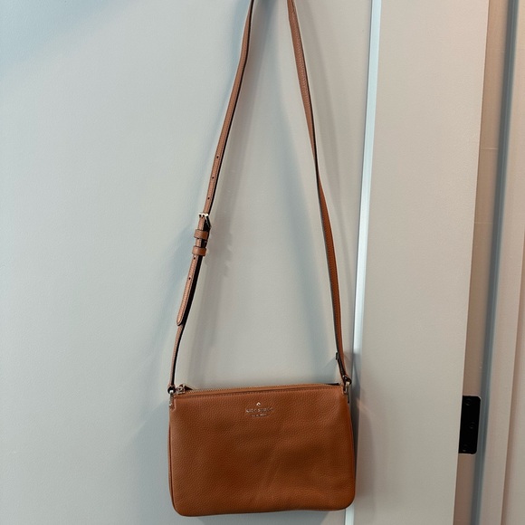 kate spade Handbags - Kate Spade Brown Leather Crossbody Bag & Matching Wallet
